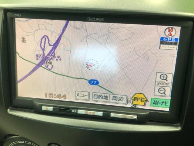 WECARSの店舗にはキッズコーナーがございます！お子様連れのお客様もごゆっくり車選びをお楽しみいただける空間です！