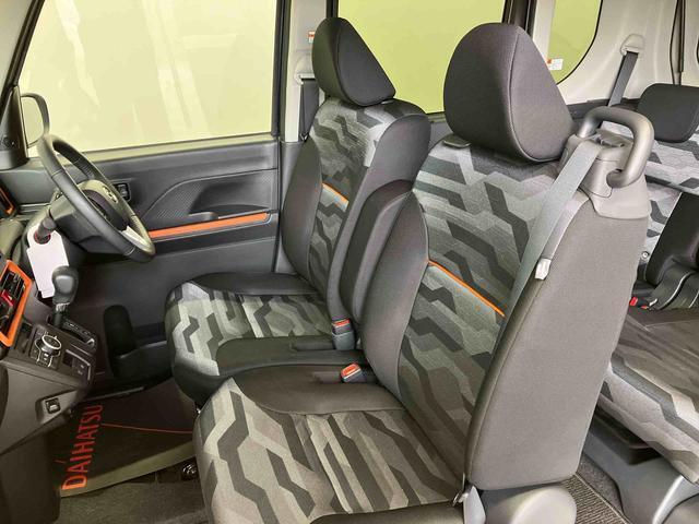 フロントシートです。ゆったり運転ができます。長距離ドライブもラクラク♪♪