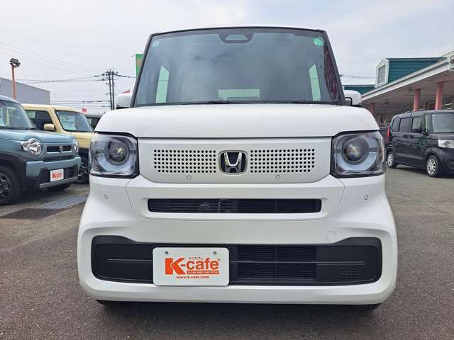 ケイカフェはオールメーカーのお車を取り揃えておりますので、1度のご来場でオールメーカーのお車を実際に見て比べていただくことが出来ます。試乗車も多数ご用意しておりますので、楽しく乗り比べしましょう！