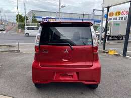 納車後も整備やご相談などアフターケアもできるので、売れたら終わりではなく末永いお付き合いをと考えております。