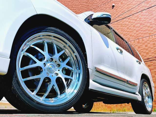 トヨタ ランドクルーザー200 4.6 ZX Gフロンティア 4WD 2017年
