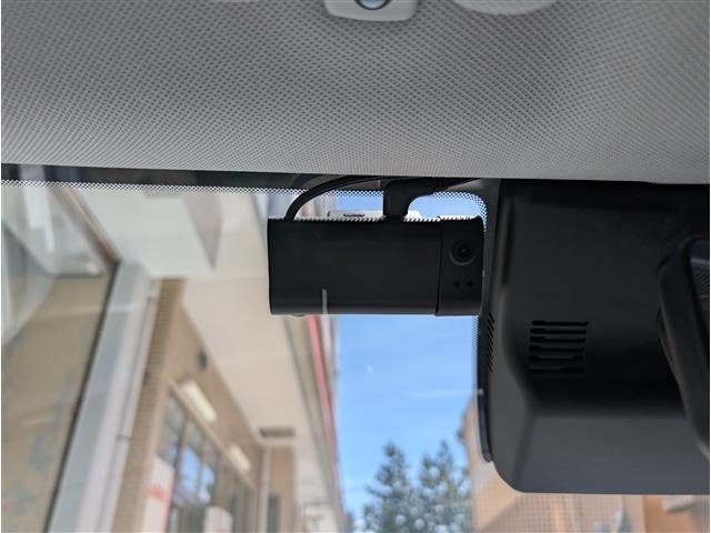 当店のお車をご覧いただきましてありがとうございます。お車についてのご質問やお見積りのご依頼、ご購入にあたってのご相談などお気軽にお問い合わせ下さい！