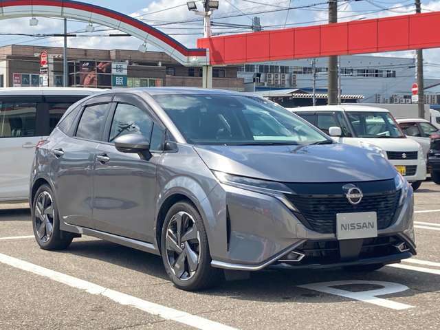 日産　オーラGレザーエディション入荷しました！