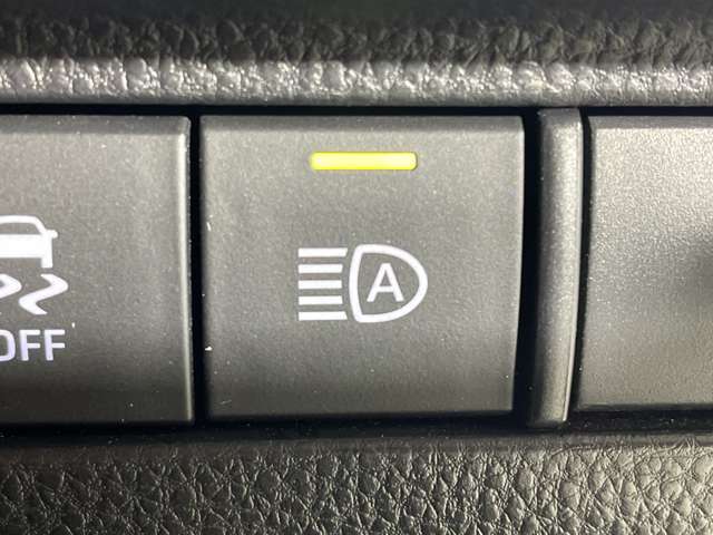 【運転席操作部】快適なドライブを楽しむための機能が装備されています！運転席から触れるので、使いやすいです！除菌プランいれていただくと、さらに清潔で安心していただけます！