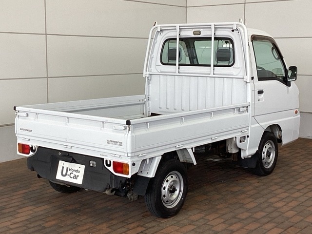 豊富に在庫を取り揃えています。 軽自動車からミニバン、セダン、SUV、話題のハイブリッド車などなど続々入荷中です！