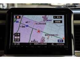 純正8型メモリーナビ/フルセグTV