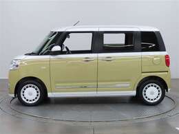 内外装に加えエンジンルームを徹底クリーニングする「まるまるクリーニング」を実施済み！