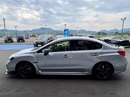 お客様のご都合に合わせて支払いプランが自由に設定できる『自由型設計ローン』の取扱店です。お車だけでなく、お支払いについてもお気軽にご相談ください！