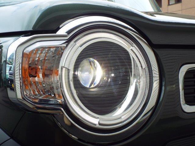 LEDヘッドライト装着車です！