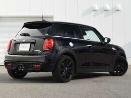 認定中古車保証の詳細につきましては、当社スタッフまでお気軽にご相談下さいませ。