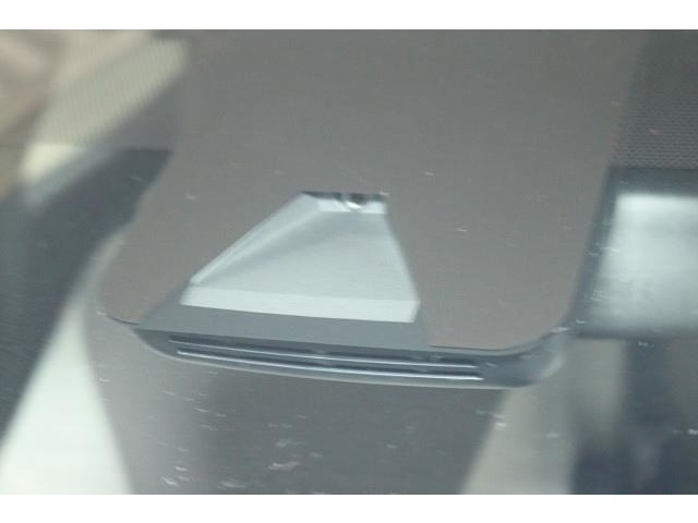 『衝突被害軽減システム』付き！　衝突回避や被害の軽減をサポートします。