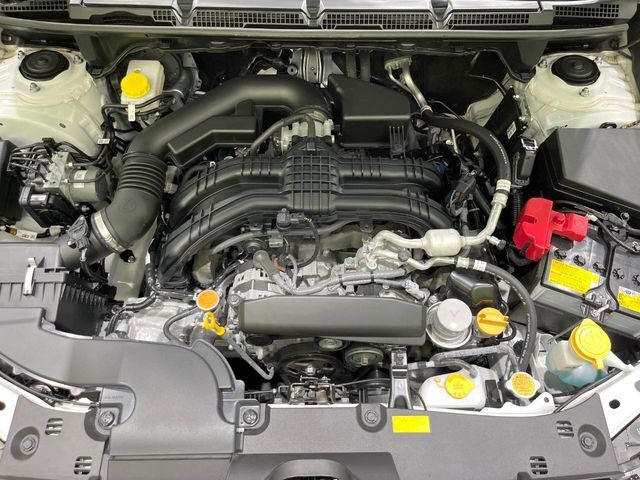 親切・丁寧な専門メカニックスタッフが応対！・車検・点検整備・事故等の修理などアフターサービスも安心。お車のカスタマイズもネクステージのサービススタッフまでご相談ください！