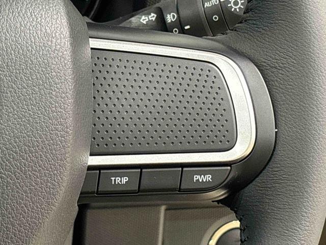 シーンに合わせて走行モードの切り替えが可能！加速したい時に便利なパワーモード。