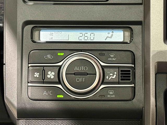 車内空調は”AUTOエアコン”にお任せ。運転に集中出来ますよ！