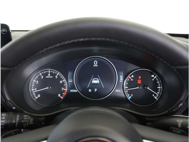 【明るく見やすいメーター】視認性が良く明るく見やすいメーター。運転者にとって見やすいメーターは運転していても疲れないですよね。