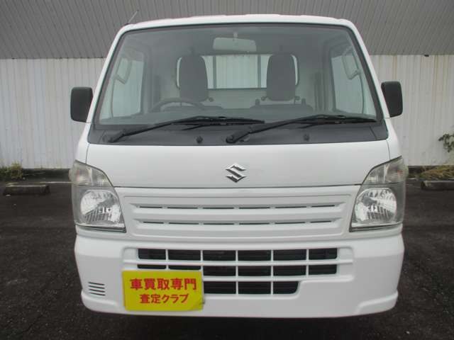 ☆人気のキャリートラック☆KCパワステ☆エアコン☆3方開☆5MT車☆走行40000km台☆AMFMラジオ☆タイヤ4本新品サービス車☆サイドバイザー付き☆ご入庫致しました☆