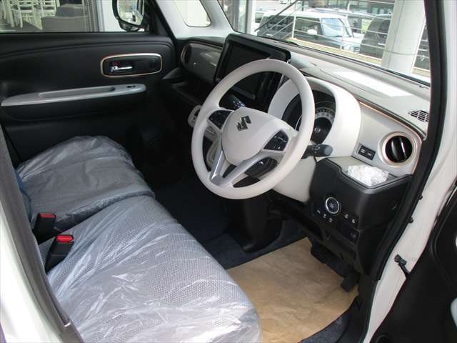 【トータルカーライフサポート】販売・点検・車検・保険・板金・ロードサービス・ローンなど車に関する事すべて対応できます。専任者がお客様の愛車を乗り出し後もフルサポート致します。