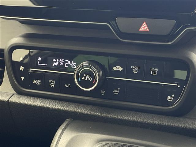 【運転席操作部】快適なドライブを楽しむための機能が装備されています！運転席から触れるので、使いやすいです！除菌プランいれていただくと、さらに清潔で安心していただけます！