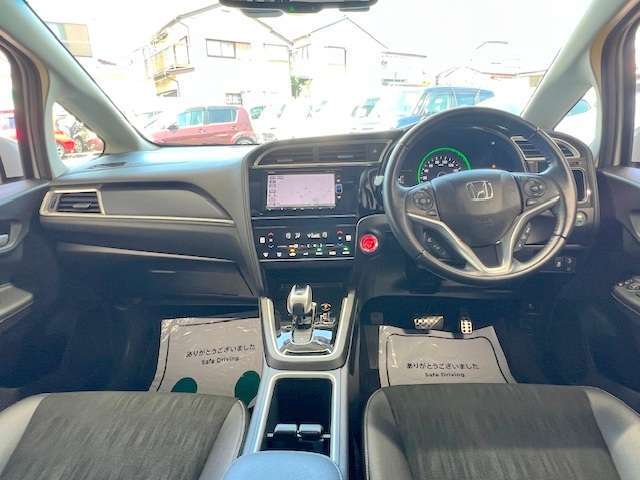 全車クリーニング済！綺麗な状態で展示されています！展示する際には専任のプロが仕上げをしています！購入時に気になる箇所がありましたら、遠慮なく申し付けください！