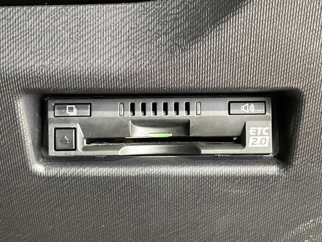 【ETC】高速道路の料金所をストレスなく通過！話題のスポットやサービスエリアに多い「スマートIC」利用時は必須のアイテムです。当店でセットアップを実施、ご納車当日からすぐにご利用いただけます！