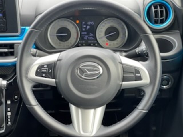 綺麗・清潔に仕上げております。内装の綺麗なお車は気持ちが良いですし、コンディションのいい車が多いです。前のユーザーが丁寧に使っていた証拠です。