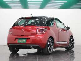 ディスプレイオーディオ　カープレイ　USB入力　Bluetooth　Bカメラ　HIDライト　オートライト　LEDテールランプ　純正アルミホイール　アクティブシティブレーキ　クルコン　オートエアコン　パドルシフト