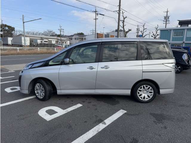 総額金額の中には車検2年（自社整備付）、自動車税、無料保証もすべて含んでおります！ご安心ください！おまかせください！直通TEL052-619-6662