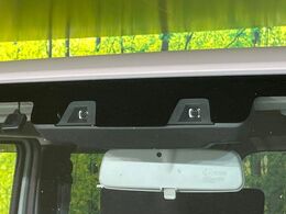 【スズキ　セーフティサポート】走行中に前方の車両等を認識し、衝突しそうな時は警報とブレーキで衝突回避と被害軽減をアシスト。より安全にドライブをお楽しみいただけます。