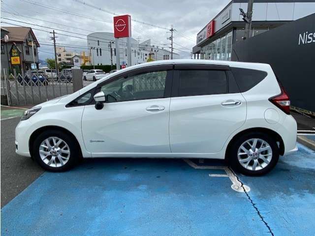 コンパクトなボディにゆとりの空間が広がる「ノート」をあなたのマイカーに！