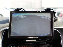 バックカメラを装備。ナビゲーションモニターがバックカメラモニターを兼ねていますので視認性に優れております。詳しくはフリーコール　0078-6002-080898まで。