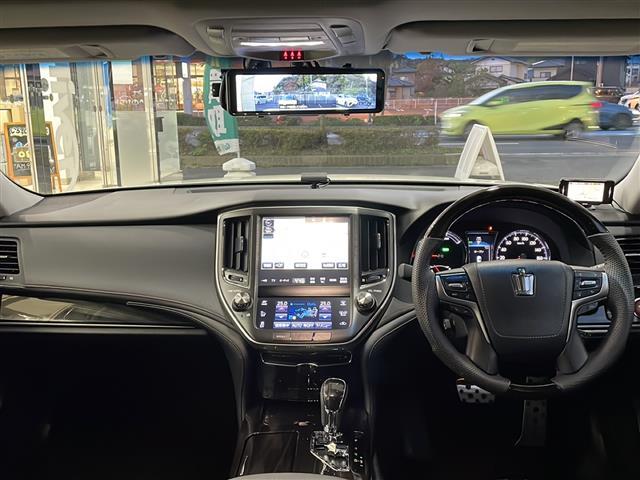 【インパネ全体】『インパネ全体』の画像になります。写真の内容に関してご不明点、ご質問等がございましたらお気軽にガリバー店舗までお問い合わせください。