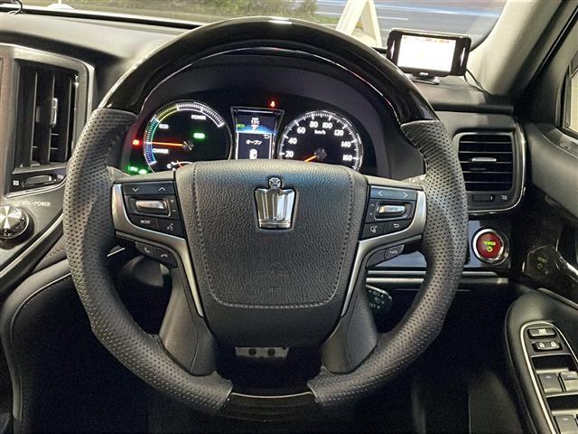 【ハンドル】『ハンドル/ステアリング』の画像になります。写真の内容に関してご不明点、ご質問等がございましたらお気軽にガリバー店舗までお問い合わせください。