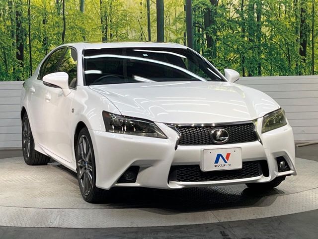 大好評のボディコーティング「弾スプラッシュコート」もご納車までに施工可能。通常のガラスコートと異なる、耐久年数6年の無機質ガラスコーティングが、ボディをキレイな状態に保ってくれます。