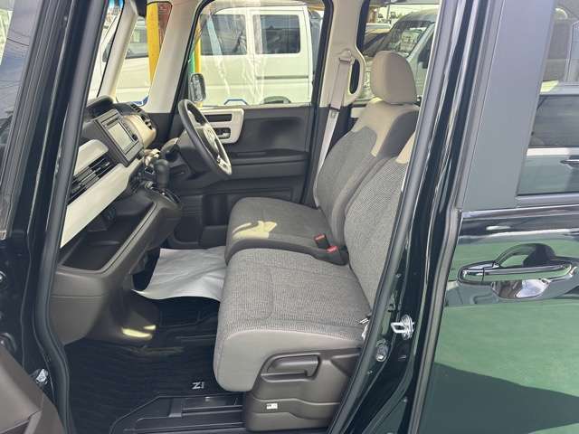 ★遠方の方は、お電話やLINEでのご相談も可能です！またインターネットを使用したライブ商談も可能です！是非お気軽にご相談下さい！