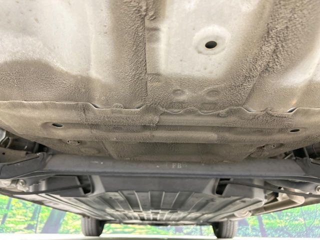 下回りがきれいなうちに、防錆加工の施工がオススメ。降雪地域はもちろん、沿岸部にお住いの方や、趣味でマリン・ウィンタースポーツをされる方にご好評いただいております。