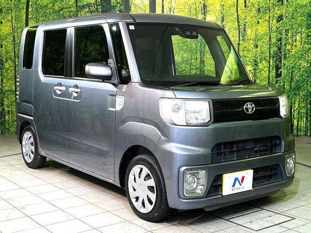 大好評のボディコーティング「弾スプラッシュコート」もご納車までに施工可能。通常のガラスコートと異なる、耐久年数6年の無機質ガラスコーティングが、ボディをキレイな状態に保ってくれます。