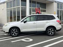 【整備工場】お車の整備、車検・板金・塗装は自社工場でお任せください！北エリア、南エリアと分かれていますので、最寄りの工場にご案内致します♪