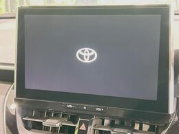 【10.5インチナビ】高級感とインパクトのある大画面ナビを装備。各種オーディオ操作はもちろん、スマホ連携もできる利便性の高いナビです♪