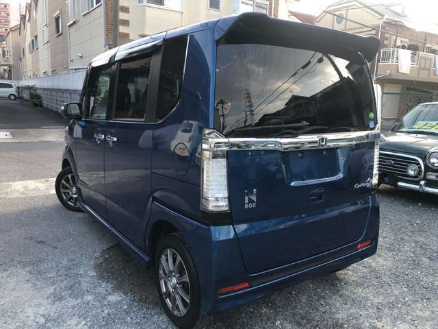 全国どこでも納車可能です！格安陸送で承りますので、お気軽にお問い合わせ下さい！（例：大阪から沖縄まで5.0万円）