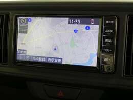 Bluetooth機能搭載の7インチナビです。TVも視聴できてナビの設定もタッチパネル式なので簡単に操作できます。