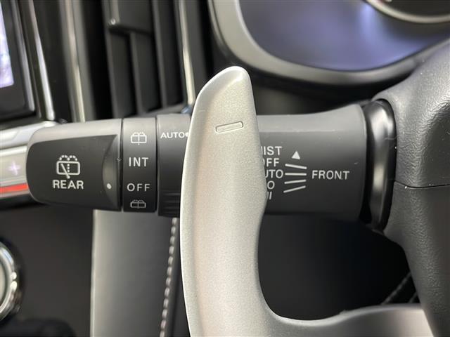 【その他】このクルマ限定で使える装備品が付いています！使い方などはぜひ実際に店舗にお越しいただき、専門スタッフにお尋ねください！