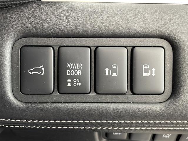 【運転席操作部】快適なドライブを楽しむための機能が装備されています！運転席から触れるので、使いやすいです！除菌プランいれていただくと、さらに清潔で安心していただけます！