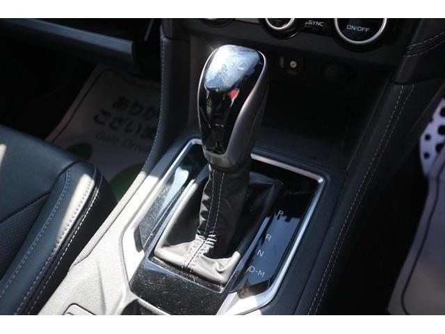 大好評のボディコーティング「ハイモースコート」もご納車までに施工可能。雨染みや線傷など中古車だからと諦めていませんか？ピカピカの状態でお乗り出しいただけます。