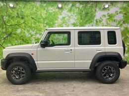 WECARSの在庫ページをご覧いただき誠にありがとうございます！WECARSは「お客様第一」をモットーにお客様のカーライフを全力でサポートいたします！