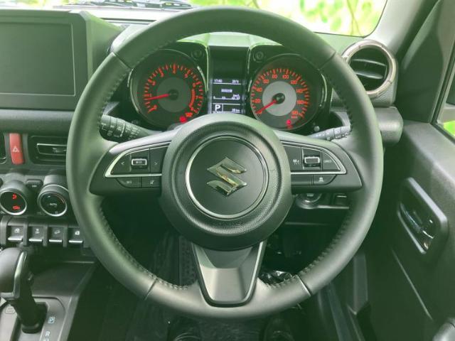 WECARSの店舗にはキッズコーナーがございます！お子様連れのお客様もごゆっくり車選びをお楽しみいただける空間です！