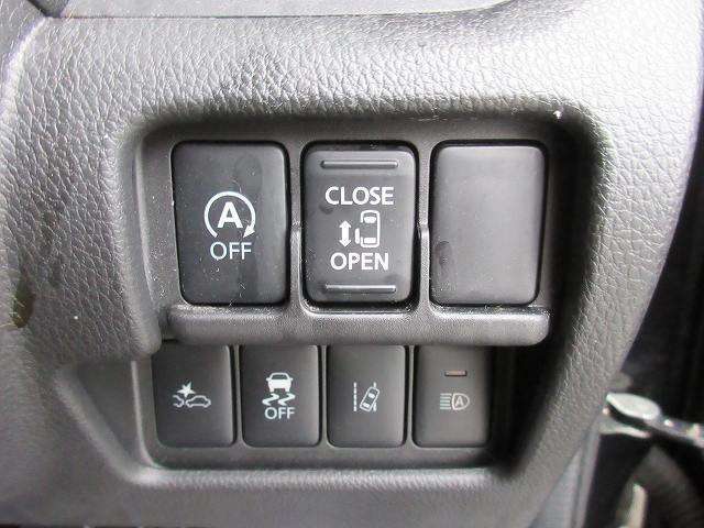 装備も充実の一台( *´艸｀)　運転席のスイッチでスライドドアの開閉も可能！