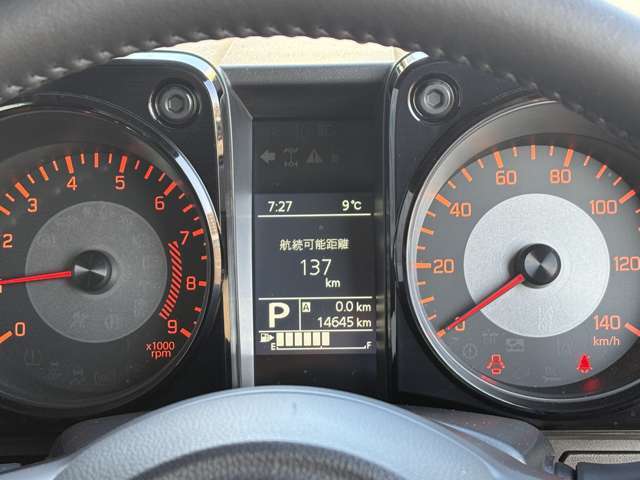 保証制度も充実。3ヶ月3千キロまでの基本保証（無料）はもちろん、最長7年間・走行距離無制限・保証範囲は350項目以上の【おクルマ安心保証】（有料）をご用意しています。