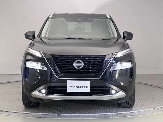 当社展示車は全て一年間走行距離無制限のワイド保証付き！お客様のご希望より延長保証も可能です。