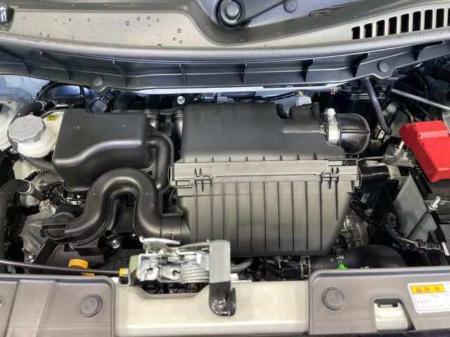 親切・丁寧な専門メカニックスタッフが応対！・車検・点検整備・事故等の修理などアフターサービスも安心。お車のカスタマイズもネクステージのサービススタッフまでご相談ください！
