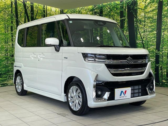 大好評のボディコーティング「弾スプラッシュコート」もご納車までに施工可能。通常のガラスコートと異なる、耐久年数6年の無機質ガラスコーティングが、ボディをキレイな状態に保ってくれます。